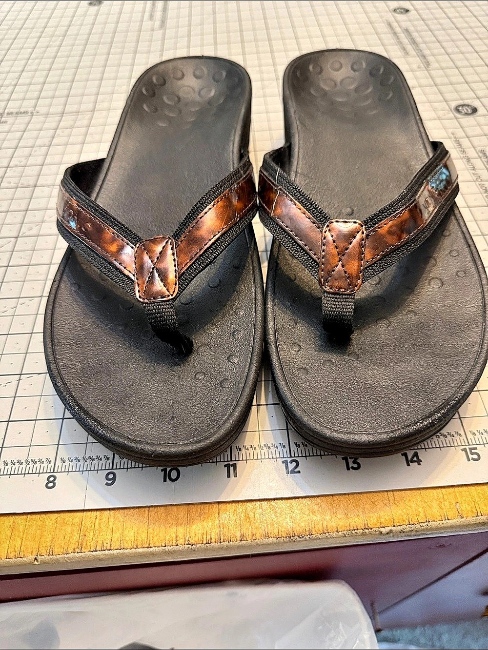 Vionic Hightide Platform Thong Sandals Black & Brown US 10